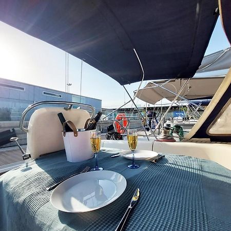 Autentico Velero En Valencia Exterior foto